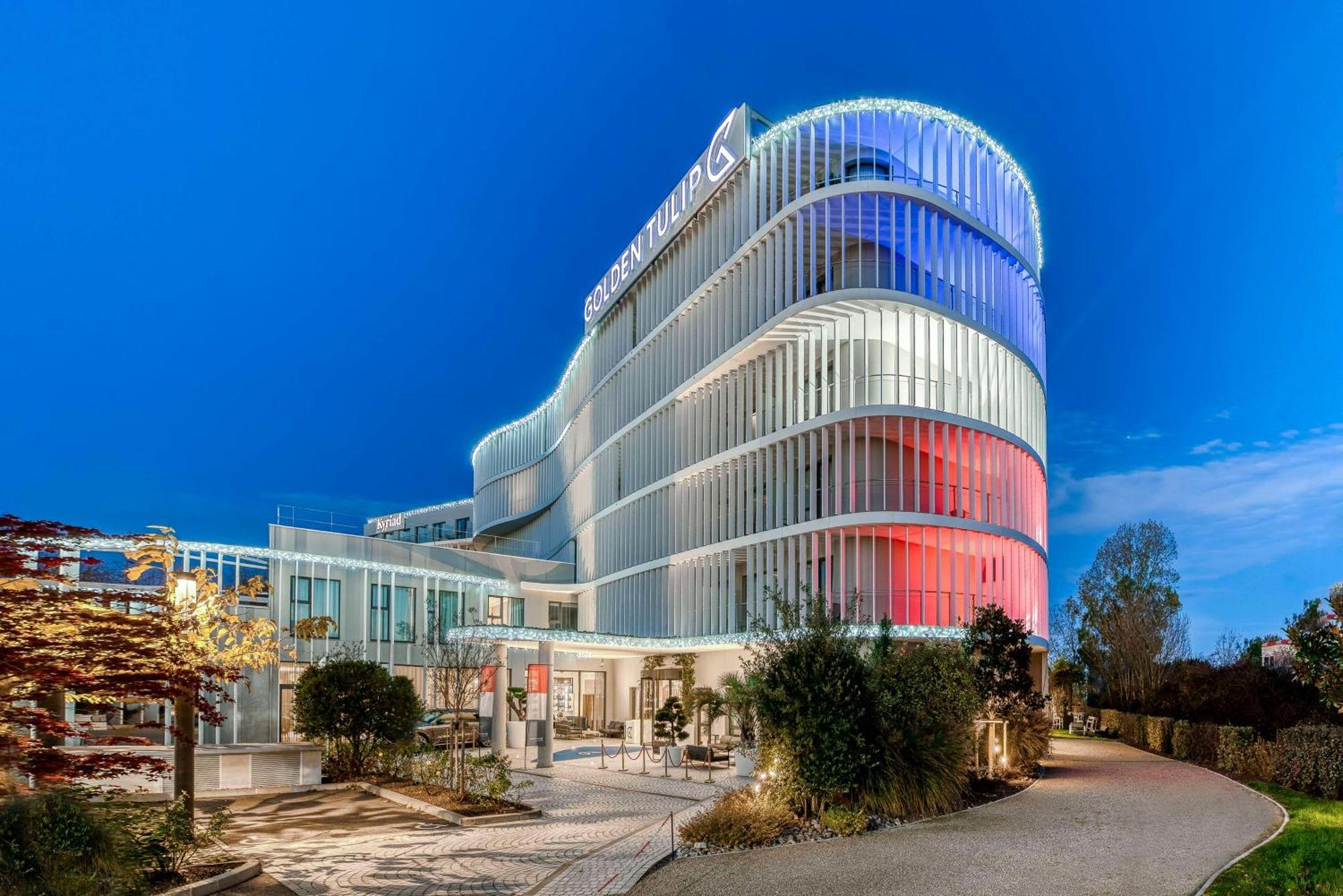Golden Tulip Lyon Ouest Techlid Hotel & Spa Limonest Kültér fotó