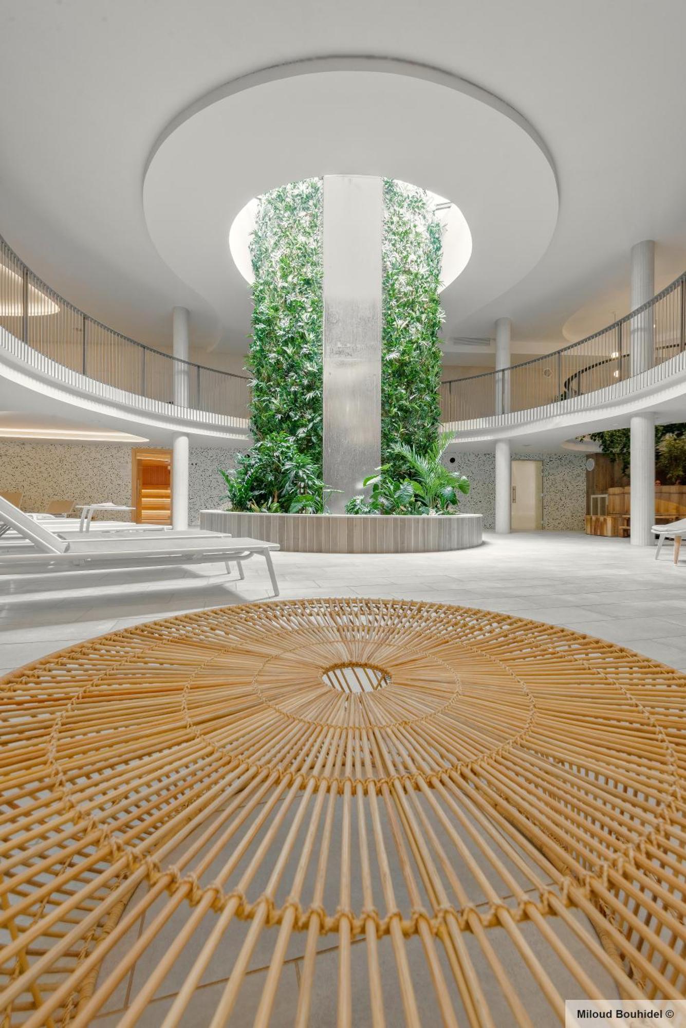 Golden Tulip Lyon Ouest Techlid Hotel & Spa Limonest Kültér fotó